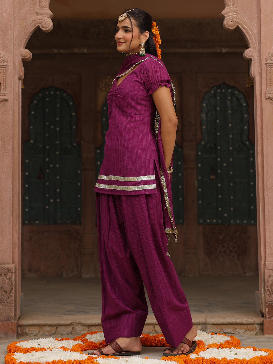 Women's Woven Cotton Purple Farshi Set with Dupatta