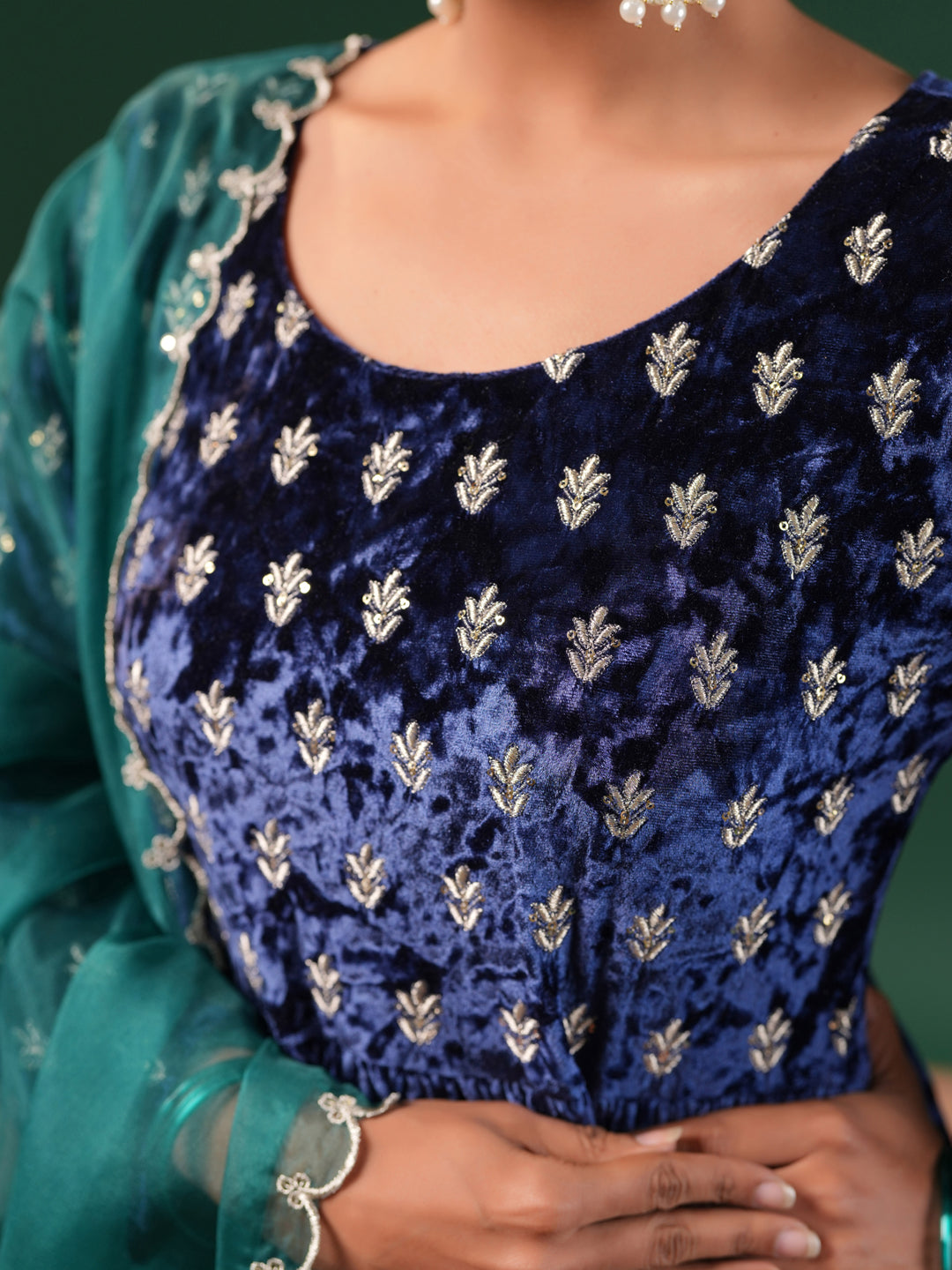 Women's Blue Embroiderd Velvet Kurta Set with Dupatta