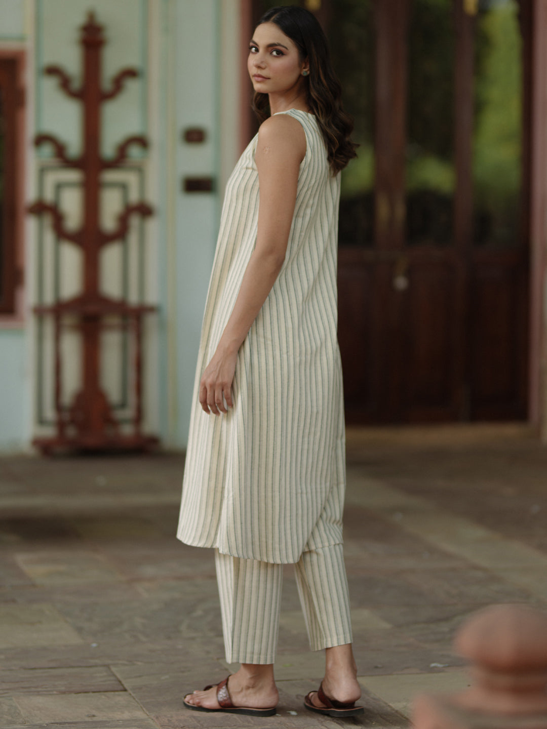 Women's Cream Cotton Sleeveless A line Kurta with Trousers