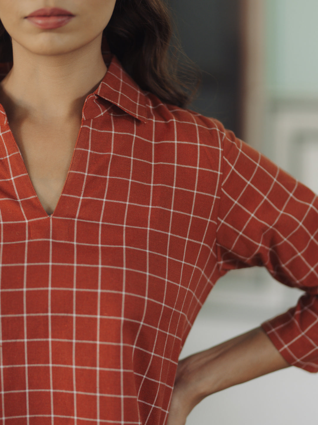 Women's Maroon Cotton Collared Short Kurta Top with Trousers