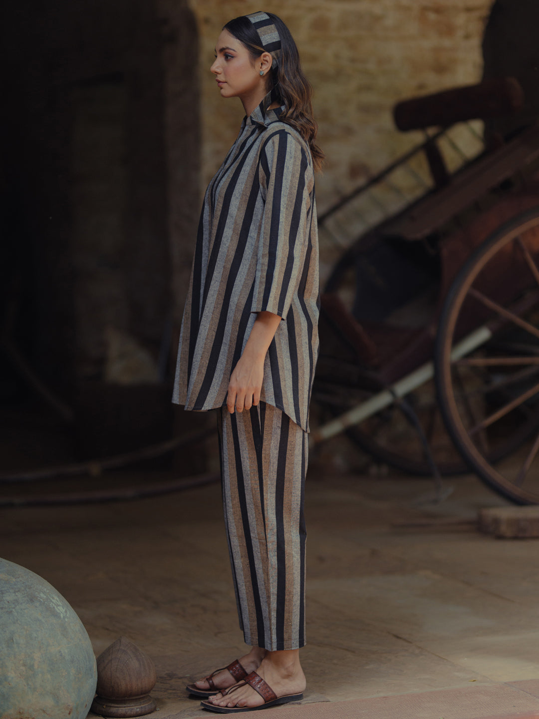 Women's Black Cotton Collared Short Kurta Top with Trousers