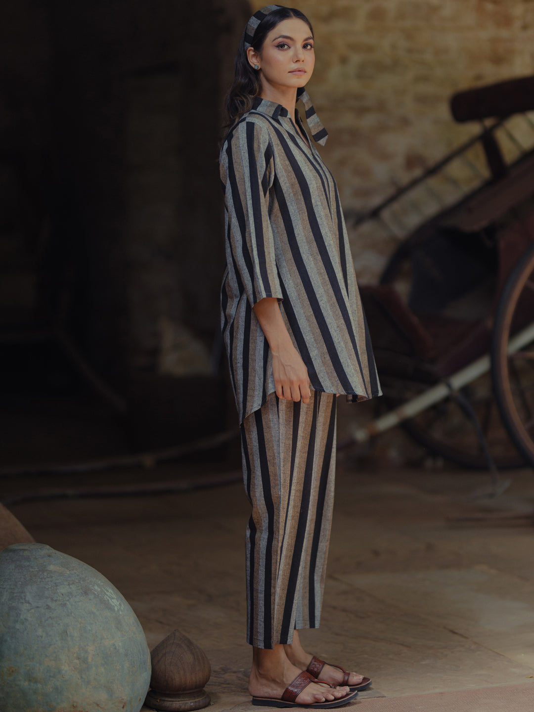 Women's Black Cotton Collared Short Kurta Top with Trousers