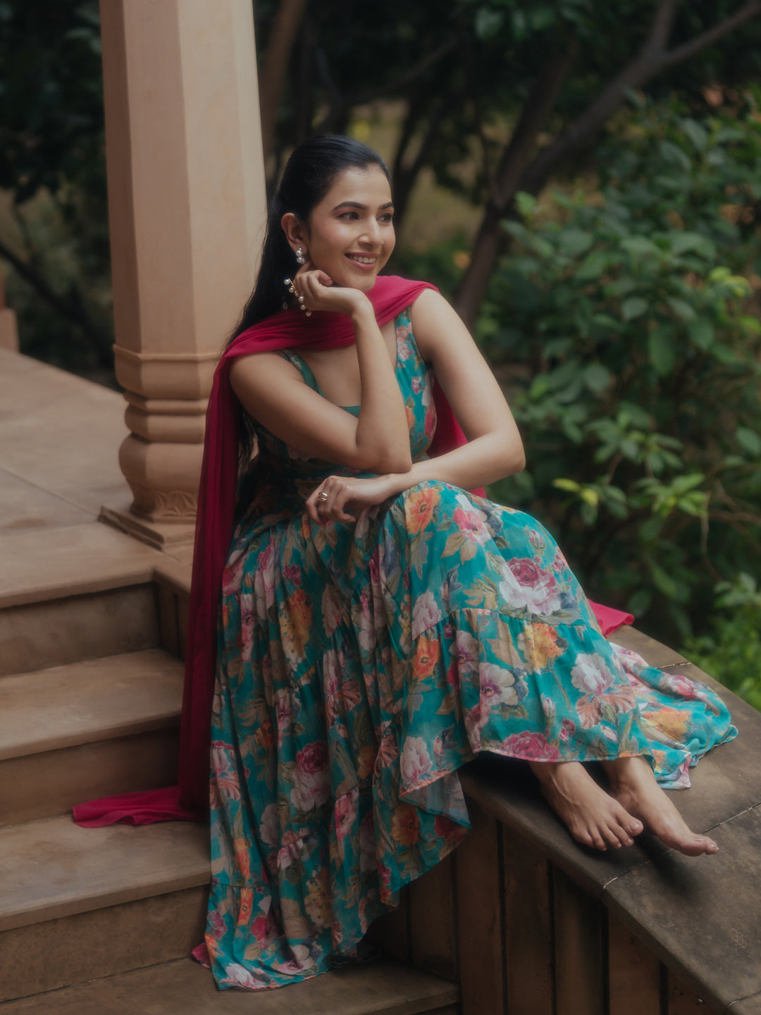 Women's Teal Georgette Kurta Set With Dupatta