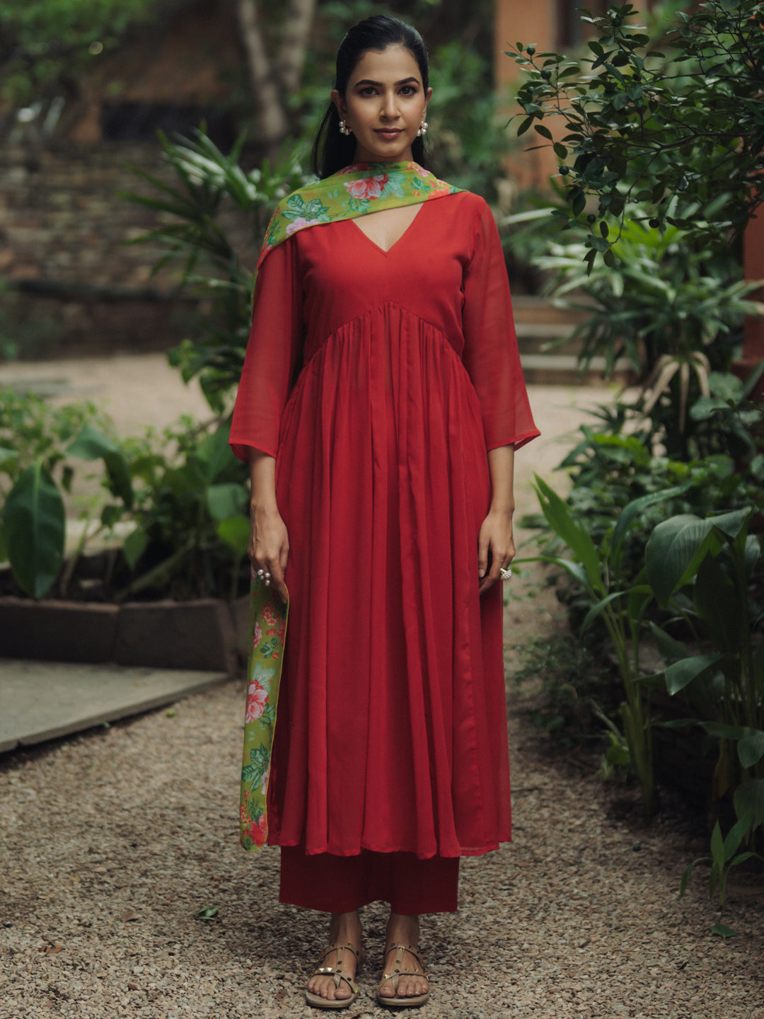 Women's Red Georgette Kurta Set With Dupatta
