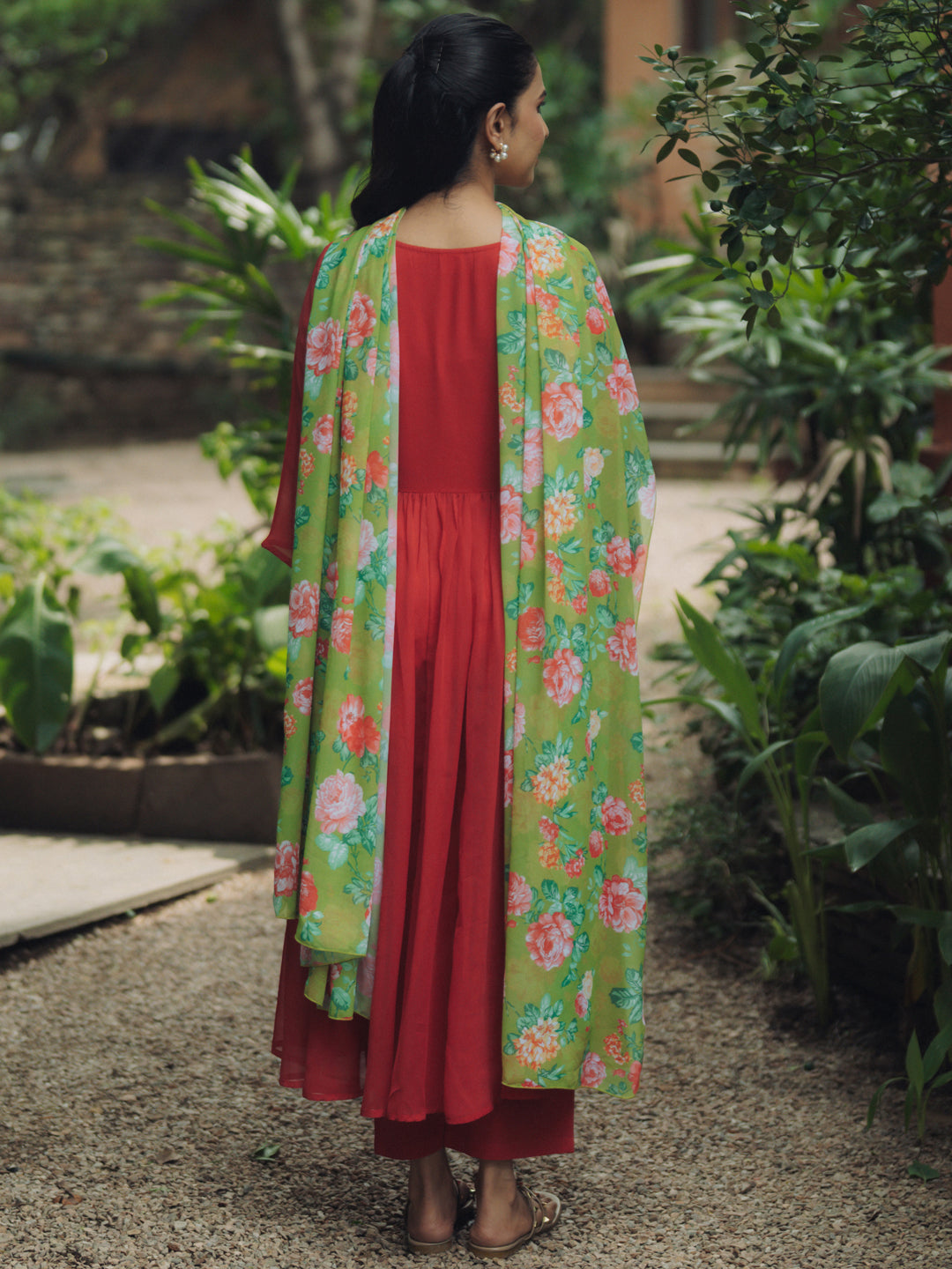 Women's Red Georgette Kurta Set With Dupatta