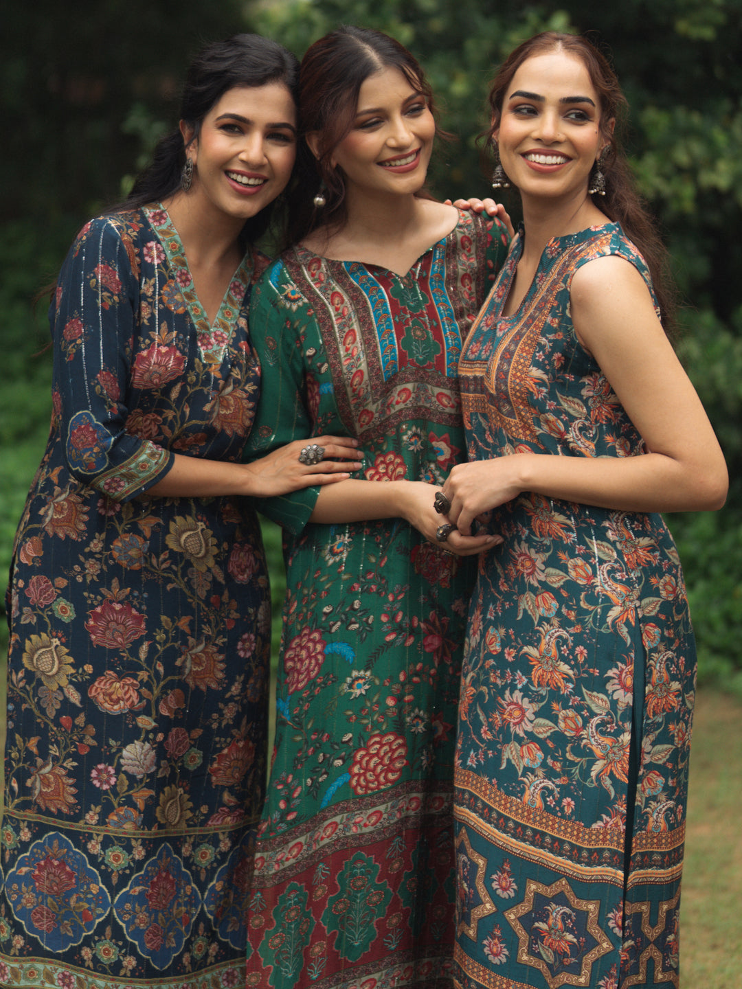 Women's Teal floral Sequined Sleeveless Kurta Set