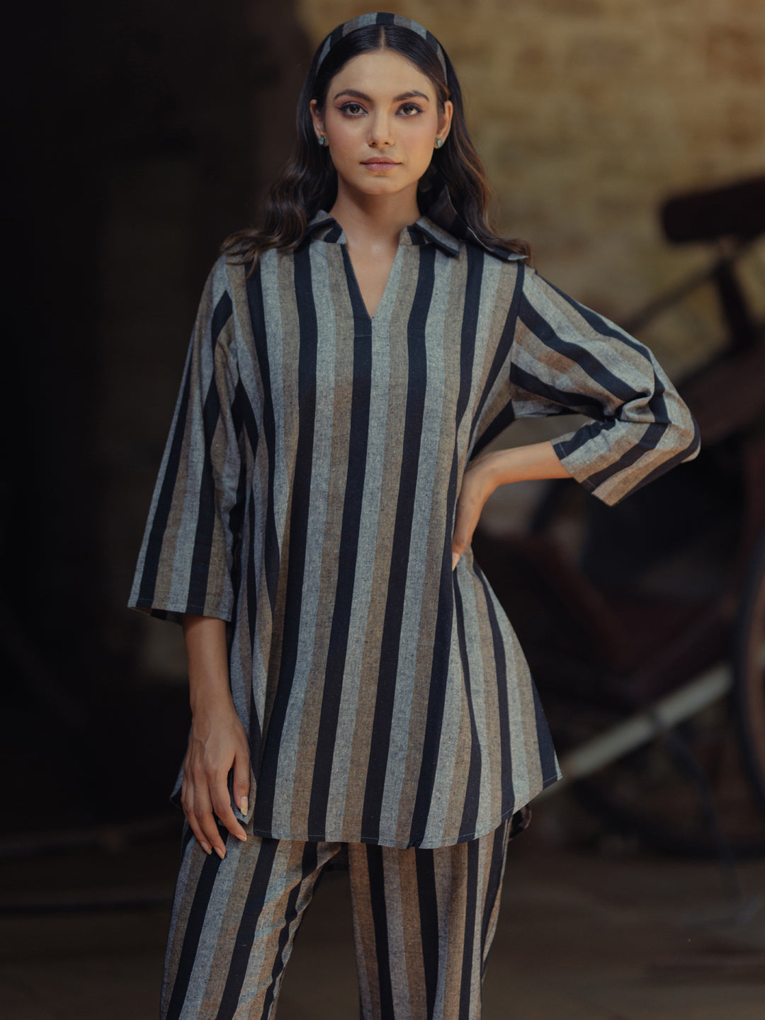 Women's Black Cotton Collared Short Kurta Top with Trousers