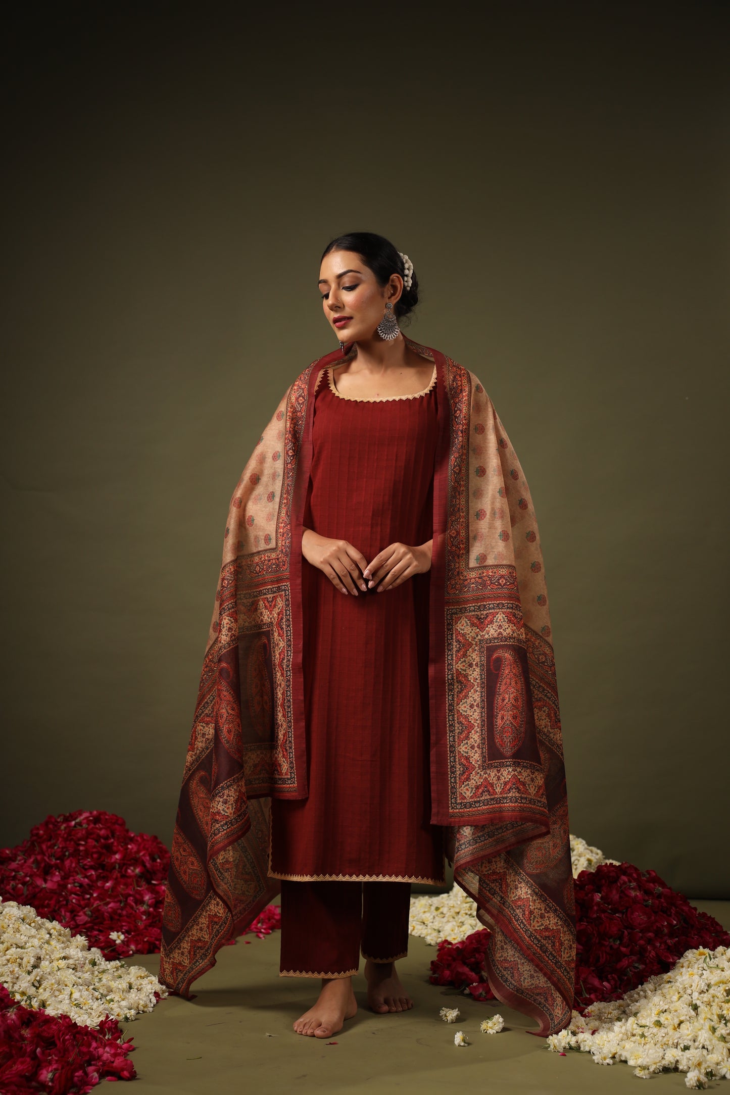 Women's Maroon Cotton Kurta Set with Printed Chanderi Dupatta