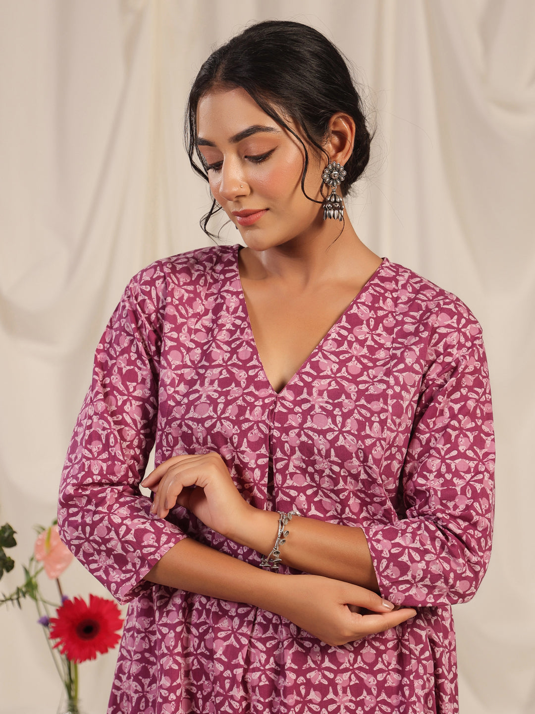 Women's Purple Printed Cotton Kurta With Trouser