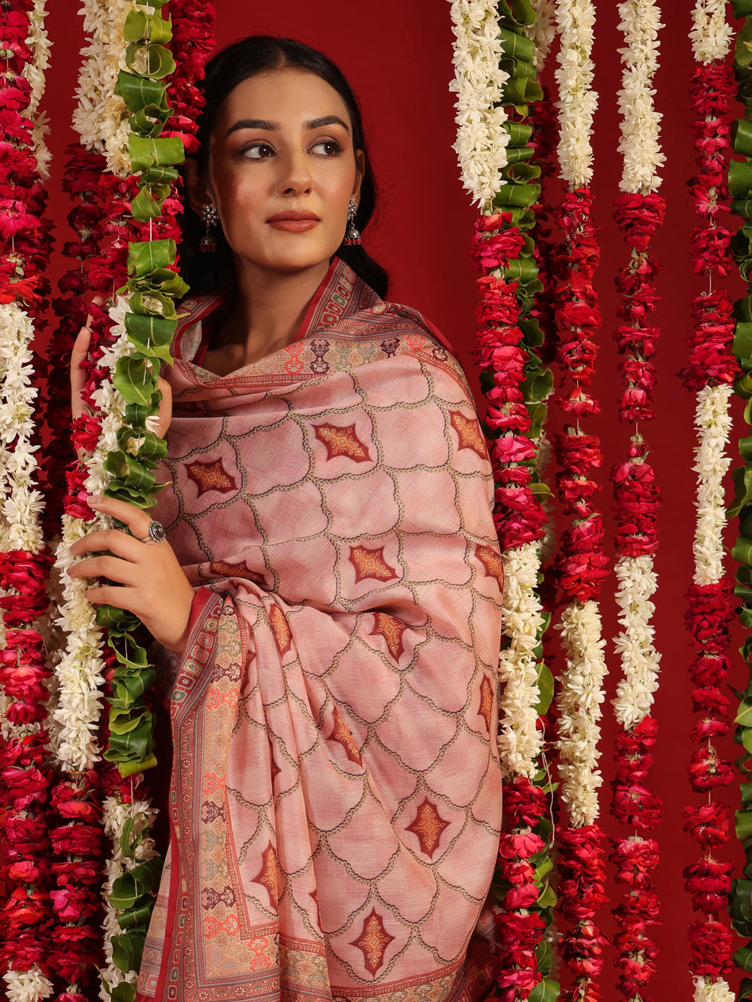 Women's Straight Kurta Set With Pants