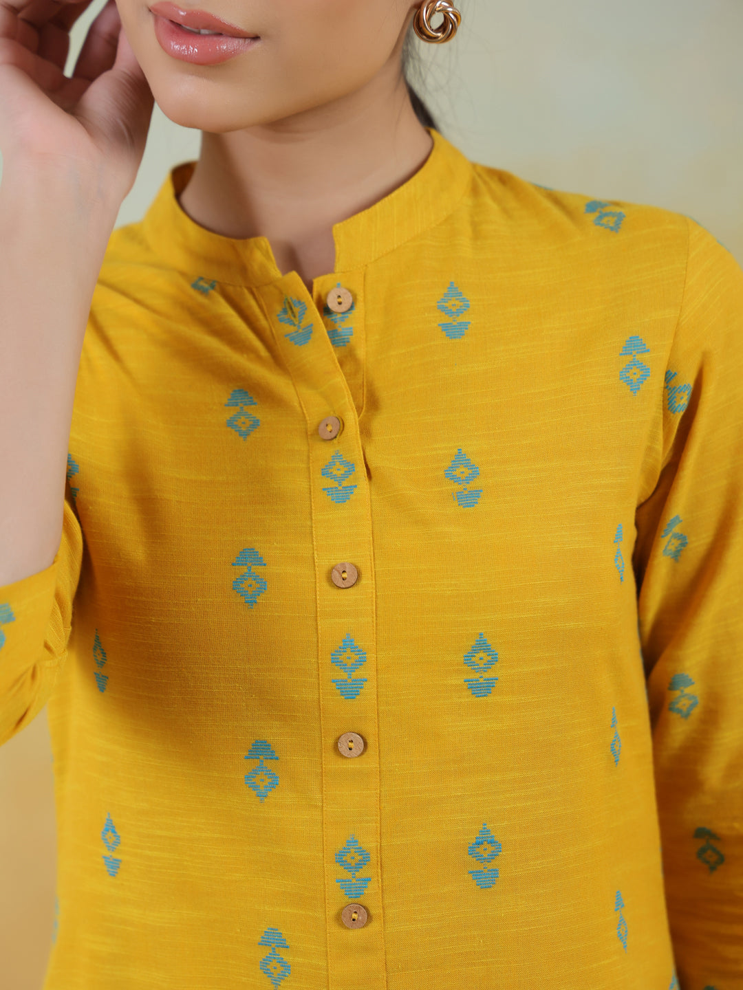 Women's Cotton Self Design Straight Kurta Set