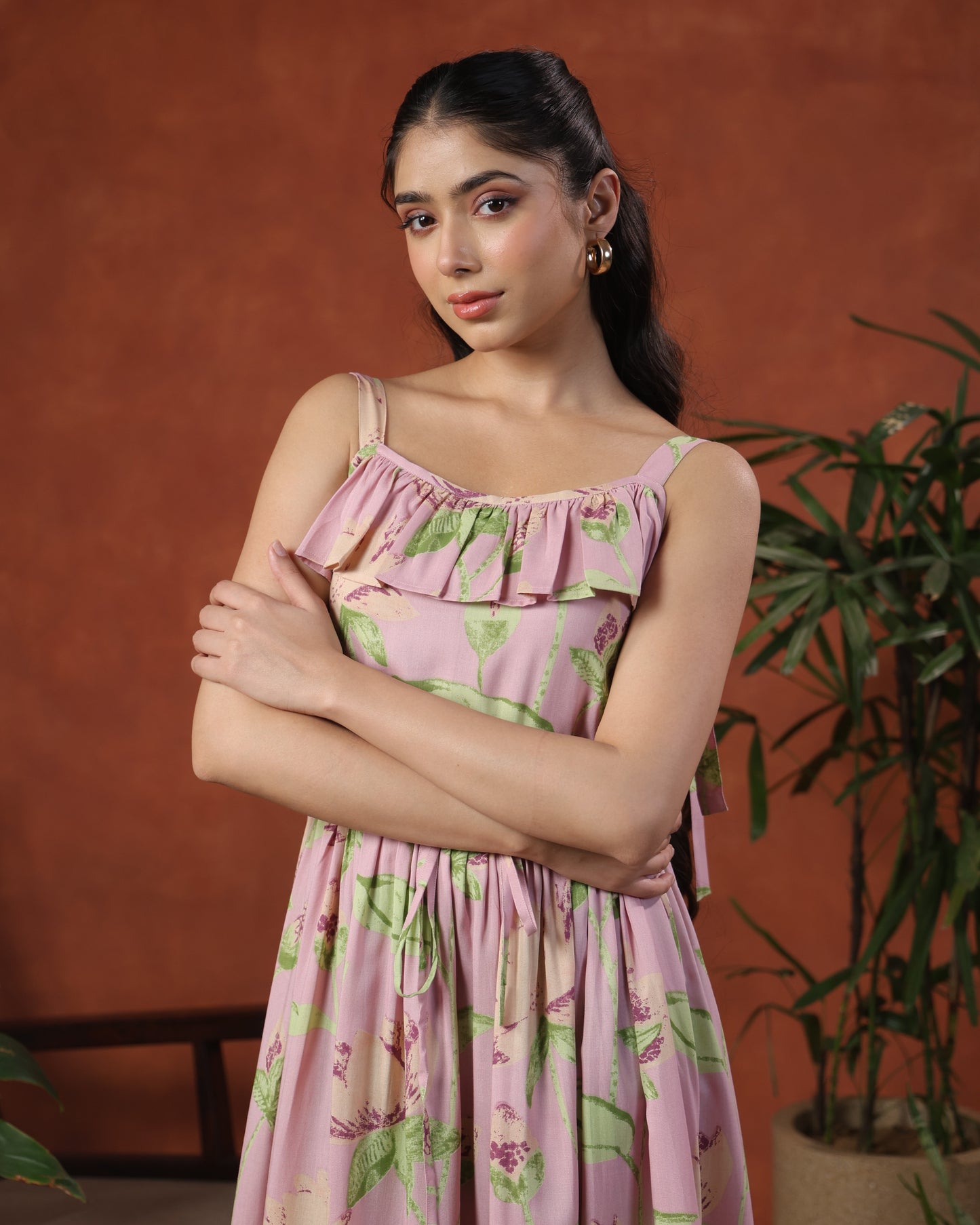 Women's long dress with tie up straps