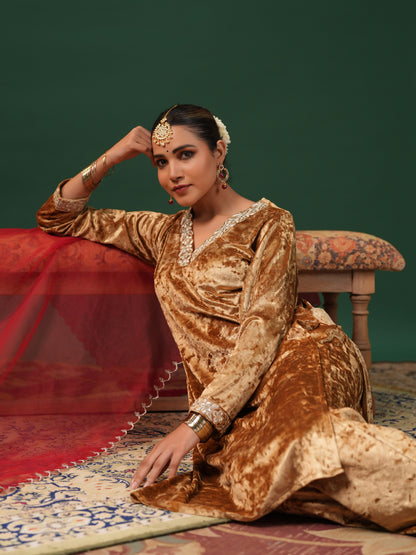 Women's Gold Embroiderd Velvet Kurta Set with Dupatta