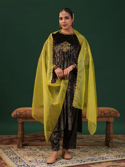 Women's Grey Embroiderd Velvet Kurta Set with Dupatta