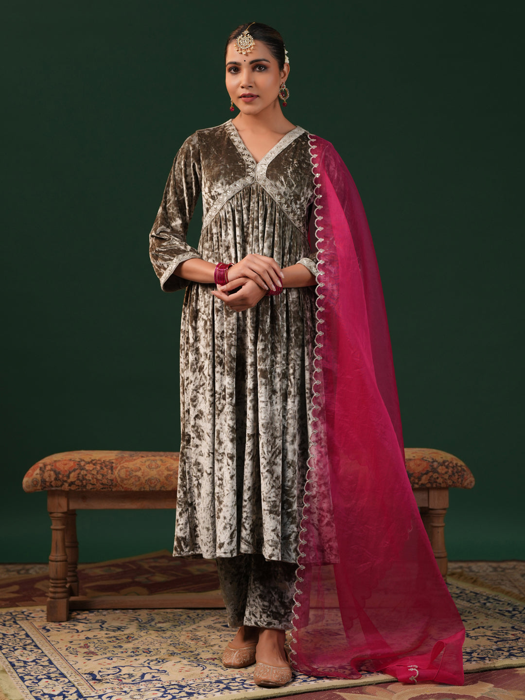 Women's Silver Embroiderd Velvet Kurta Set with Dupatta