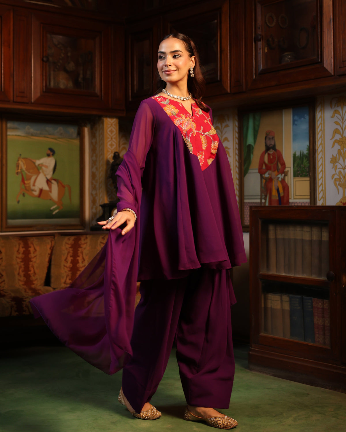 Women's Purple Embroidered Farshi Set with Dupatta