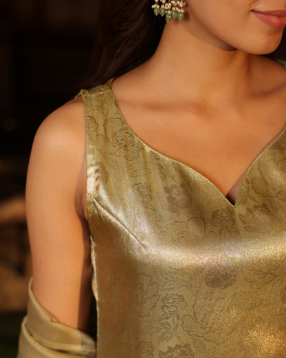 Women's Match Green Sleeveless Kurta Set with Dupatta