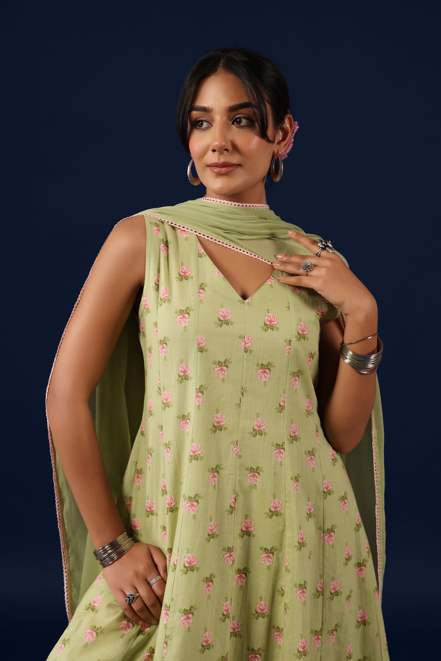 Women’s Sleeveless Cotton Straight Kurta Set with Dupatta