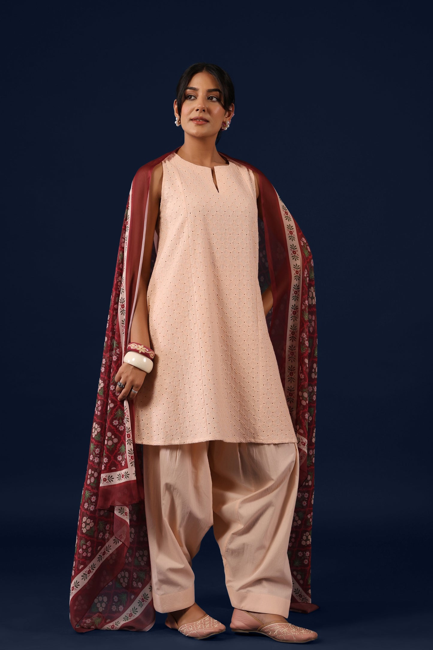 Women’s Sleeveless Cotton Kurta and Salwar with Dupatta