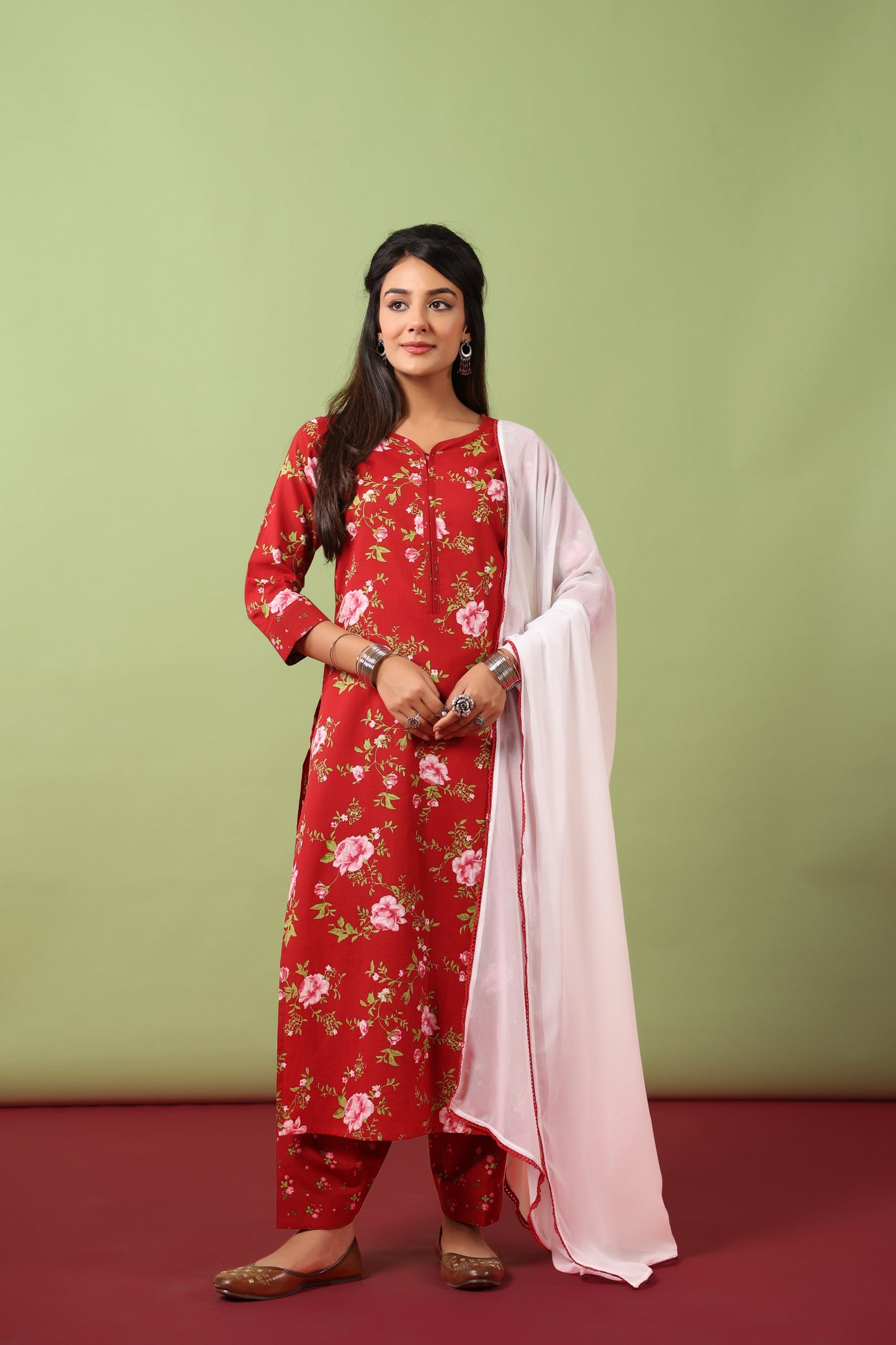 Women’s V-Neck Cotton Kurta Set With Chiffon Dupatta