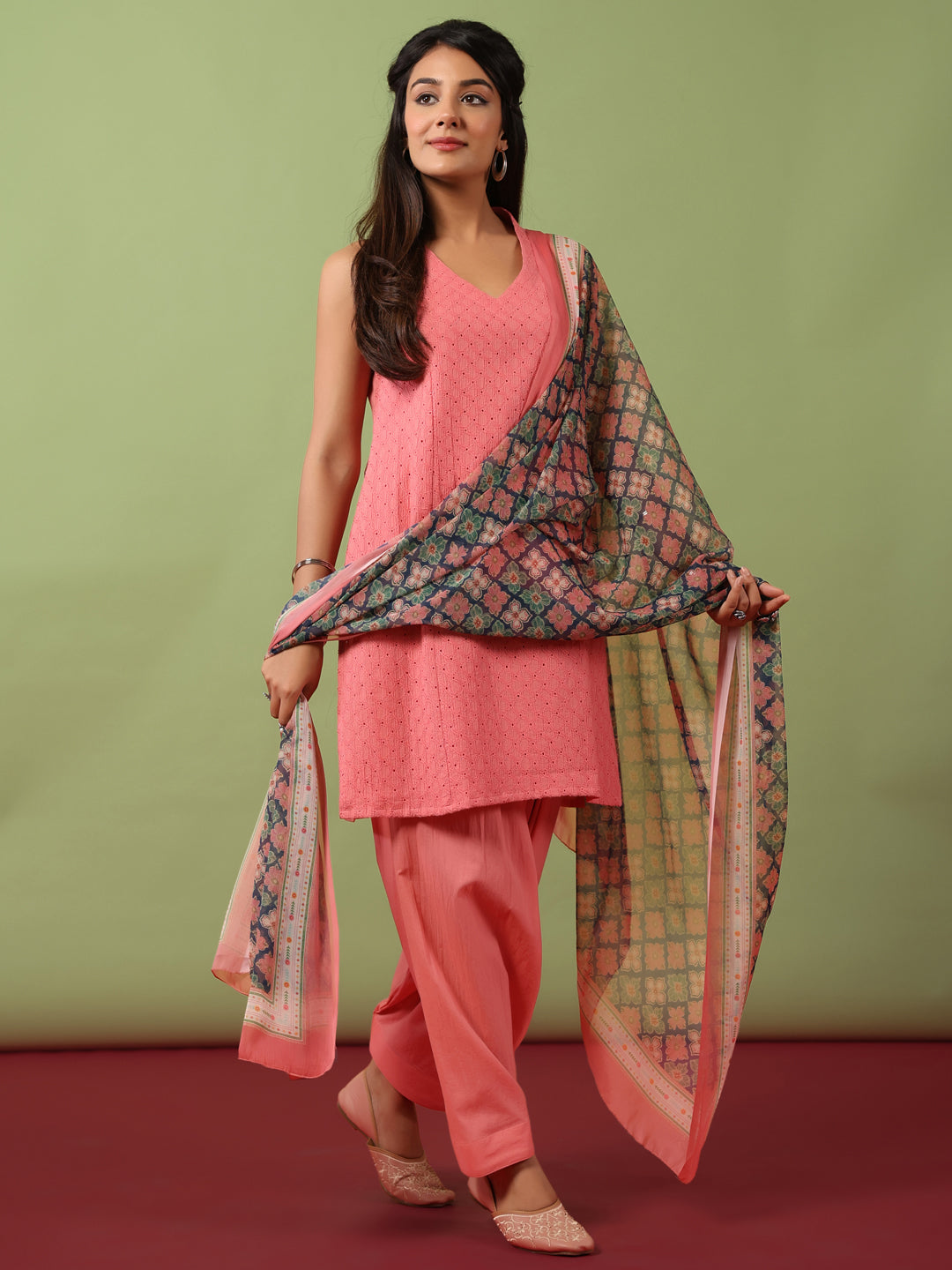 Women’s Sleeveless Cotton Kurta and Salwar with Dupatta
