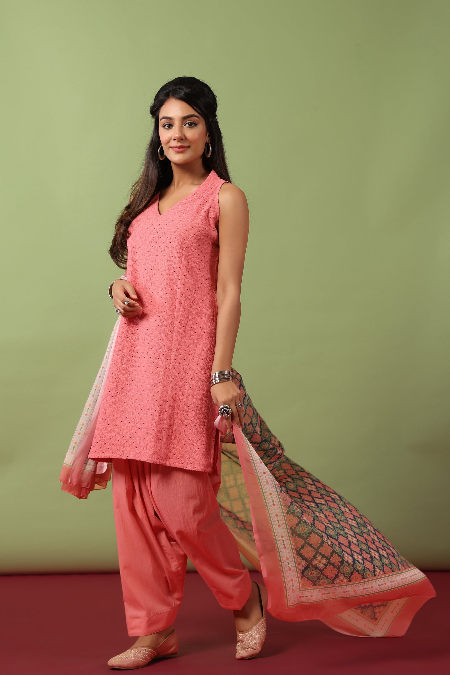Women’s Sleeveless Cotton Kurta and Salwar with Dupatta