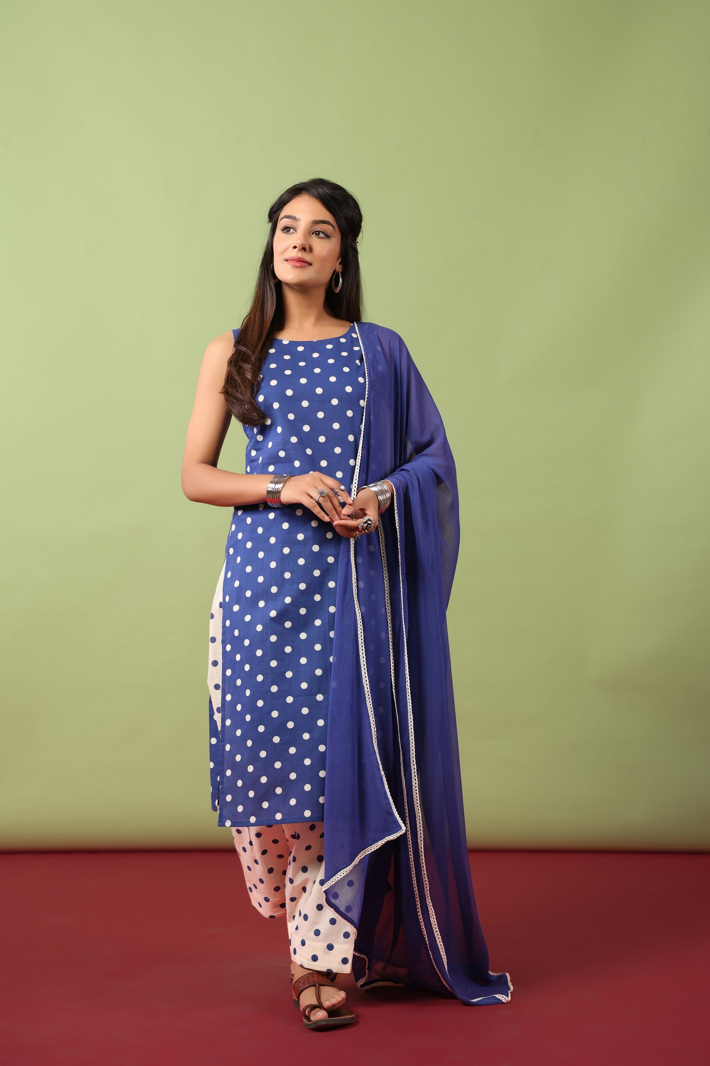Women’s Boat Neck Cotton Kurta Set with Chiffon Dupatta