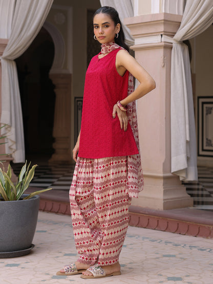 Women’s Sleeveless Schiffli Kurta and Salwar Set