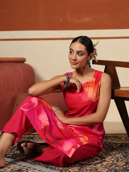 Women's Sleeveless Kurta Set