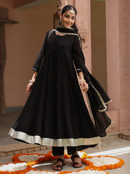 Women's Black Woven Cotton Tiered Kurta Set With Dupatta