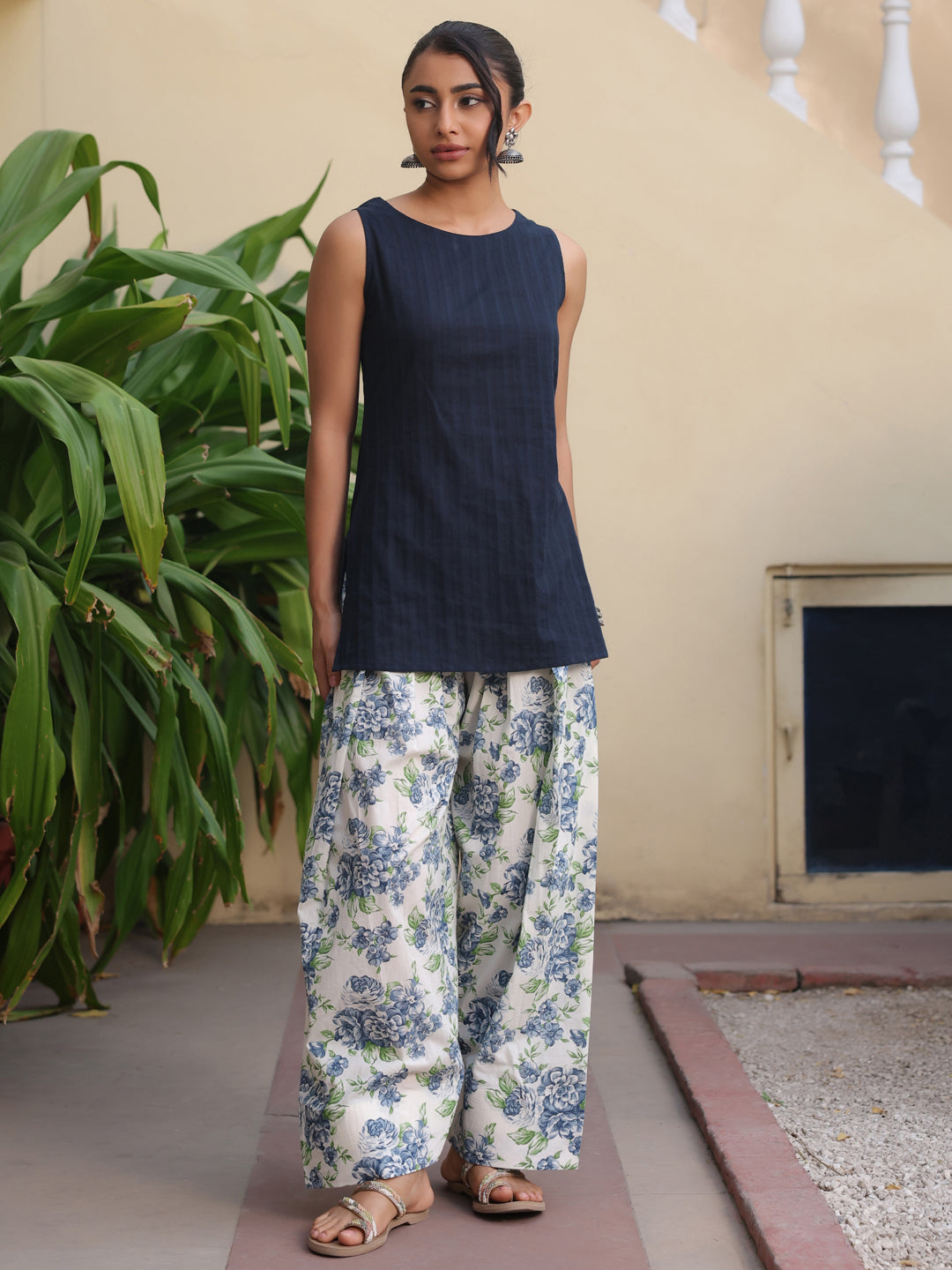 Women's Printed Kurta with Farshi Salwar