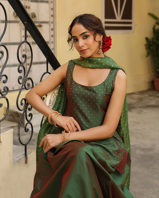 Women's Green Zari Buti Skirt Set with Dupatta