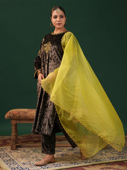 Women's Grey Embroiderd Velvet Kurta Set with Dupatta