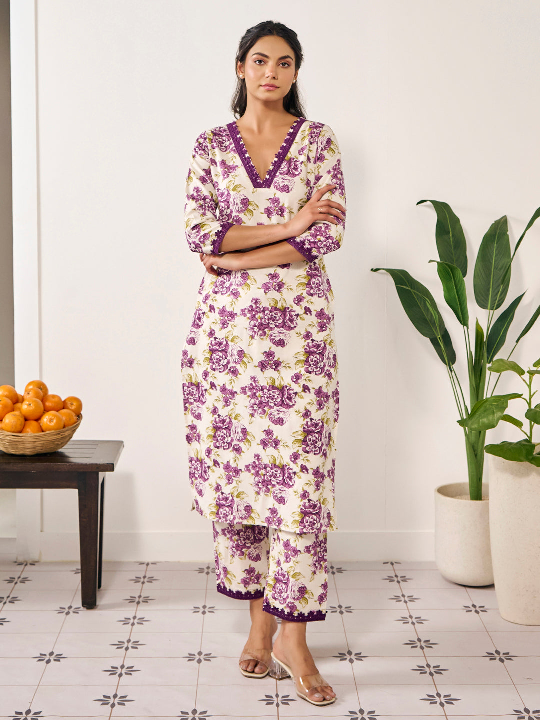 Women's Floral and Lace Straight Kurta Set