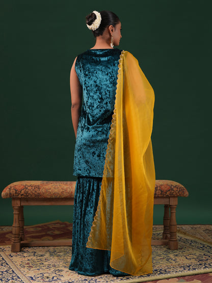 Women's Teal Embroiderd Velvet Kurta Set with Dupatta