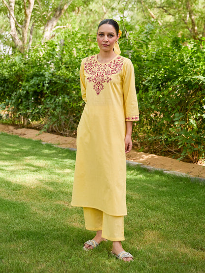 Women's Cotton Embroiderd Kurta Set