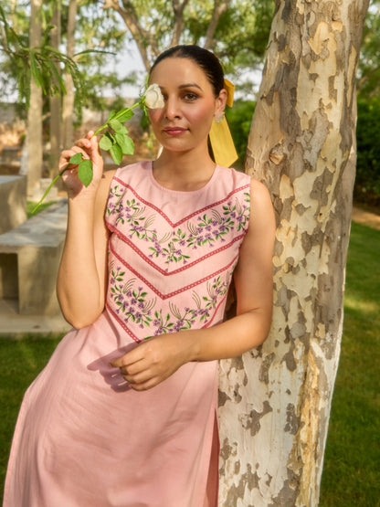 Women's Cotton Embroidered Sleeveless Kurta Set