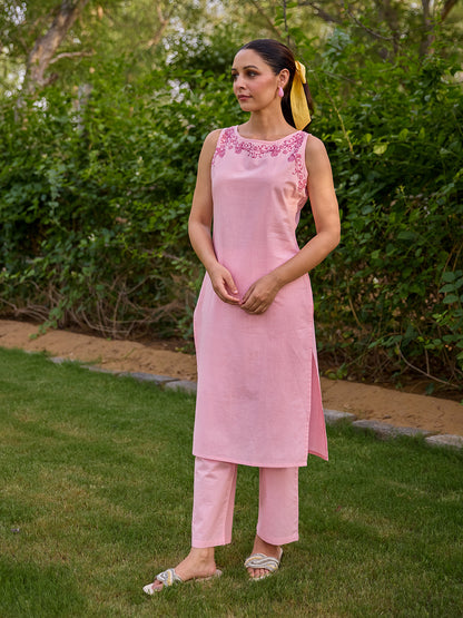Women's Cotton Embroidered Sleeveless Kurta Set