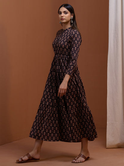 Women's Black Printed Tier Dress