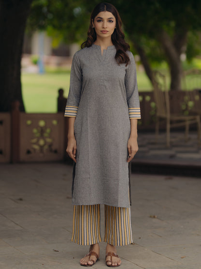 Women's Grey Cotton Mandarin Collar Kurta with Trousers