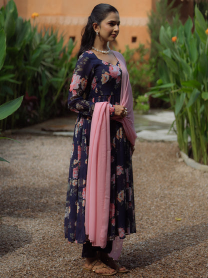 Women's Navy Blue Georgette Kurta Set With Dupatta