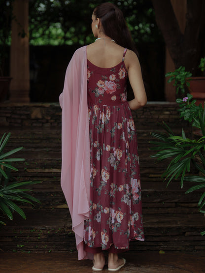 Women's Maroon Georgette Kurta Set With Dupatta