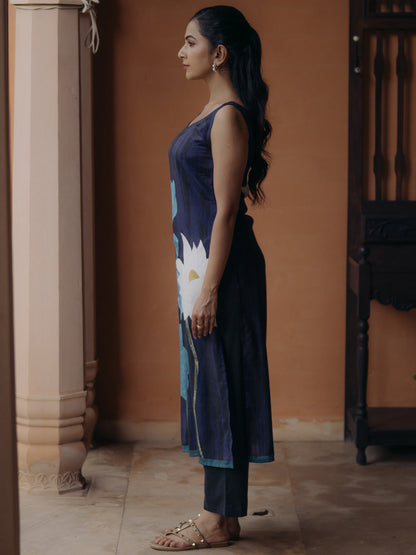 Women's Blue floral Sleeveless Kurta Set