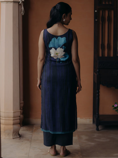 Women's Blue floral Sleeveless Kurta Set