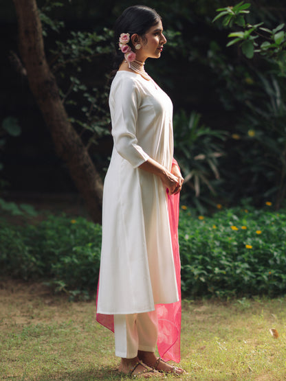 Women's White Silk Kurta Set with Organza Dupatta