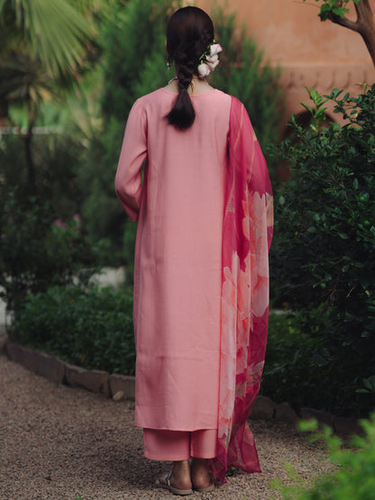 Women's Peach Remi Silk Kurta Set with Organza Dupatta