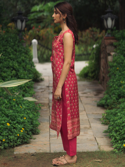 Women's Sequined Straight Sleeveless Kurta Set