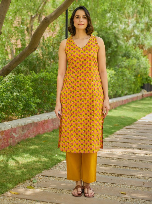 Women's Cotton Sleeveless Kurta Set