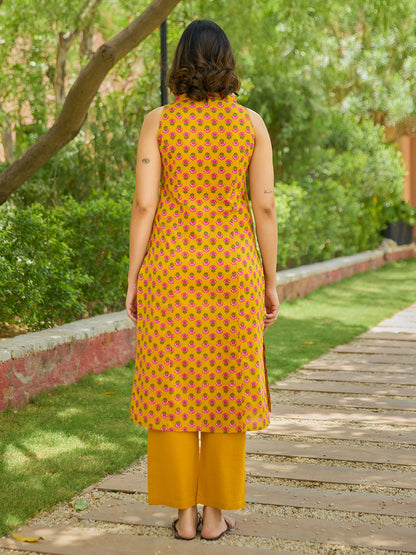 Women's Cotton Sleeveless Kurta Set