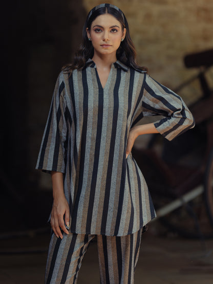 Women's Black Cotton Collared Short Kurta Top with Trousers